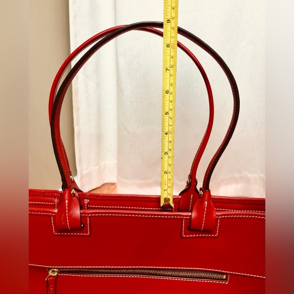 DOONEY & BOURKE BEACON SMOOTH LEATHER LARGE ZIP TOTE RED BAG EUC J17038834 $268 - Picture 8 of 16